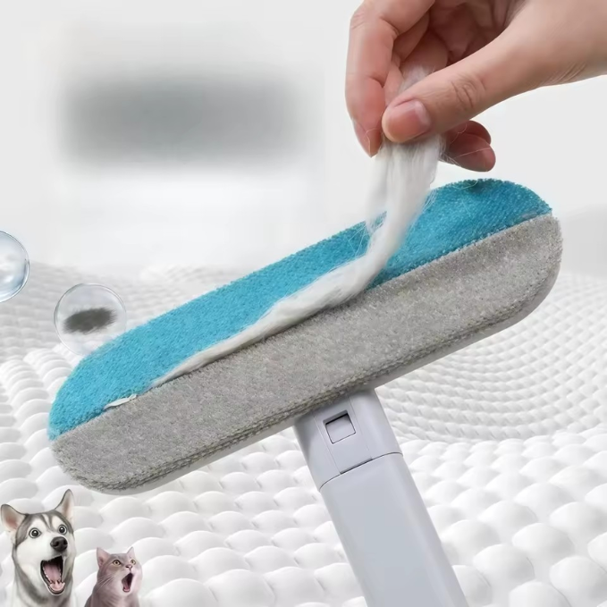 The FurEase™ Brush